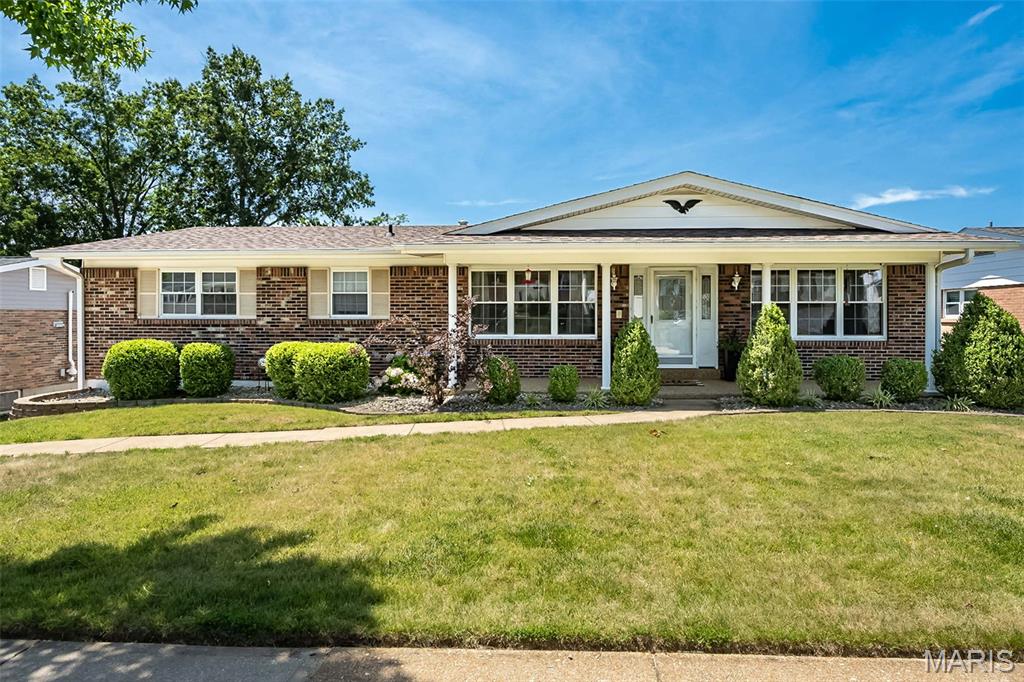 3228 Hedgetree Lane Property Photo 2