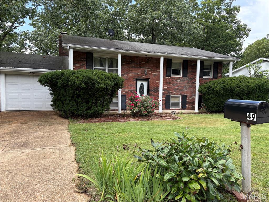 49 Walnut Street Property Photo 1