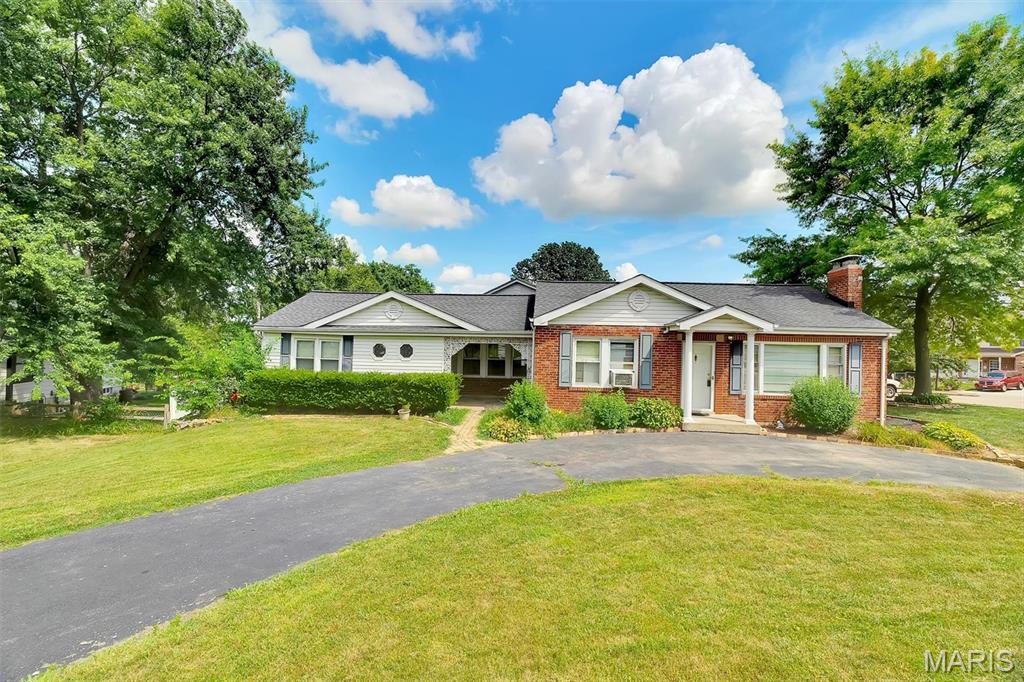 9920 Wolff Drive Property Photo 1