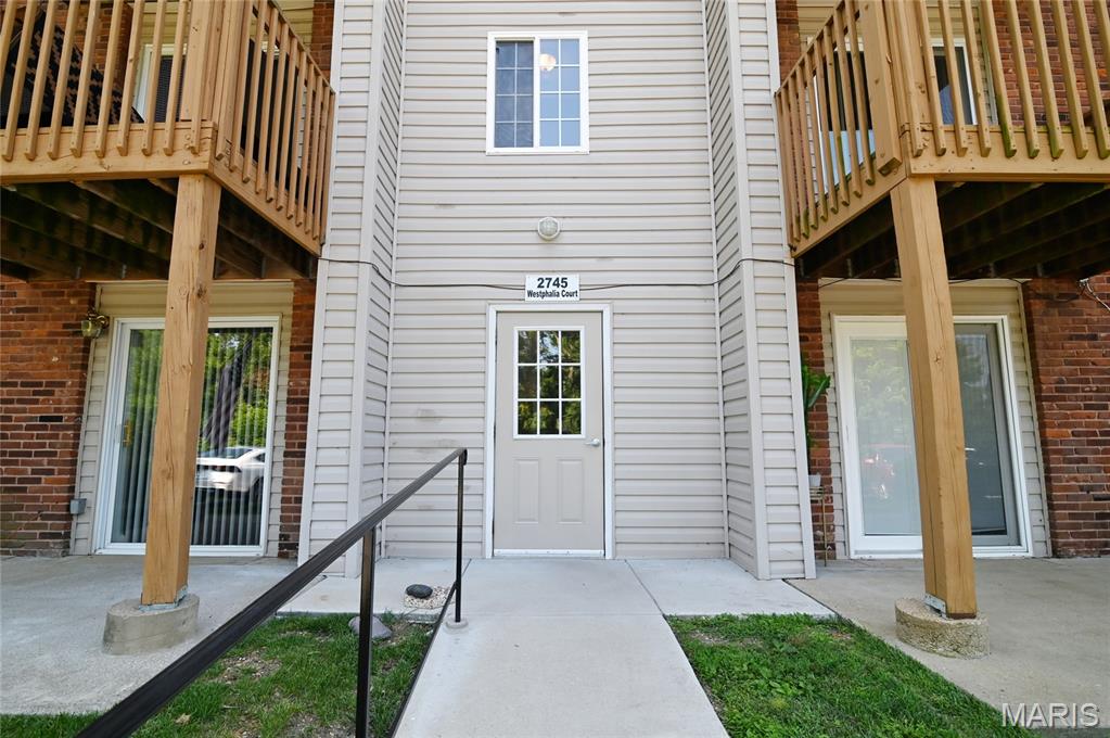 2745 Westphalia Court F Property Photo 1