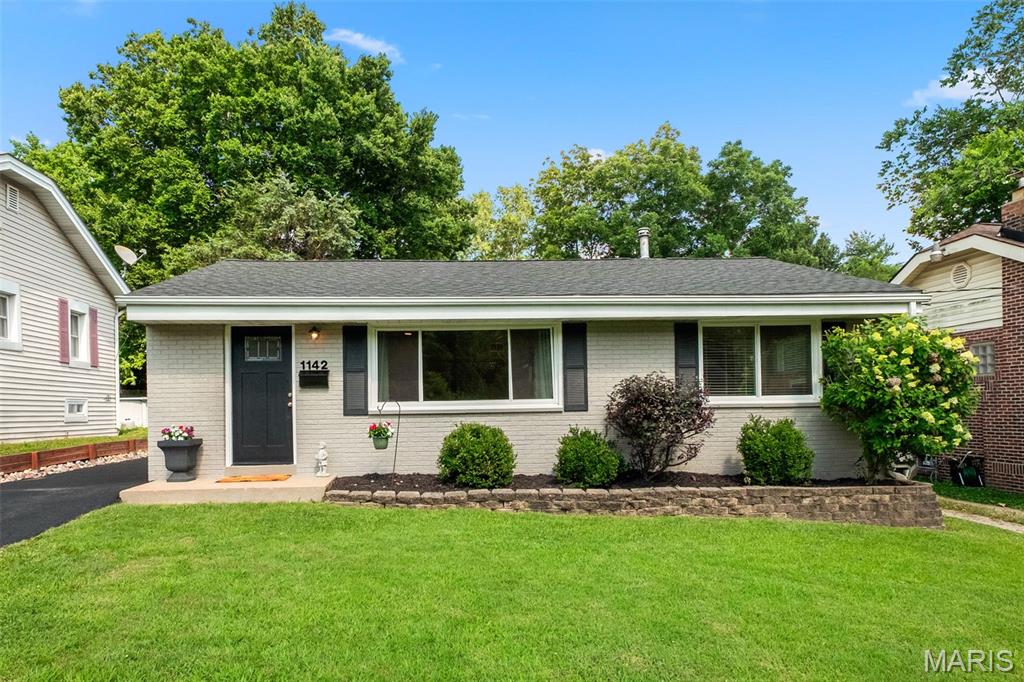 1142 Ruth Drive Property Photo 1