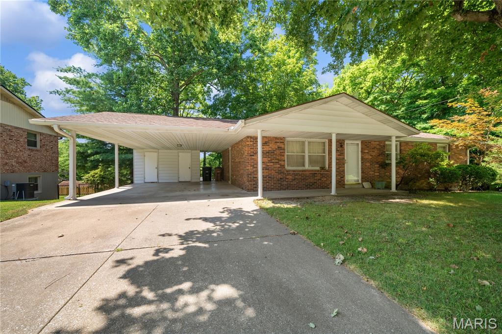 1847 Stoddard Street Property Photo 1