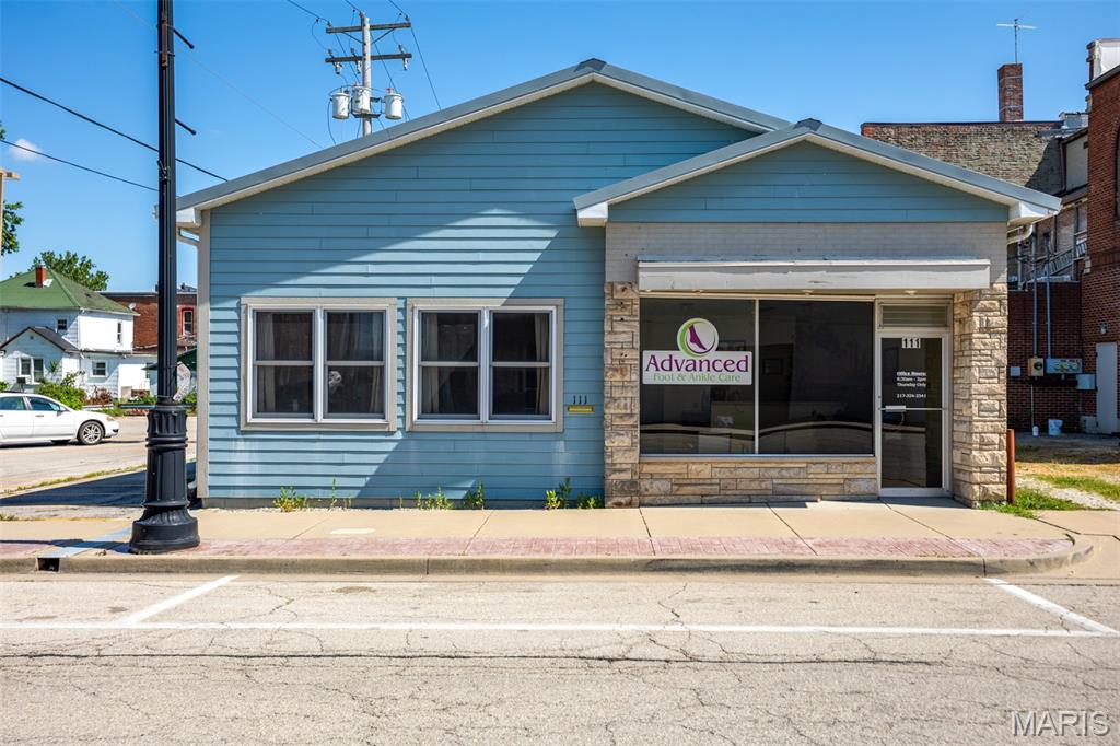 111 W Kirkham Street Property Photo 1