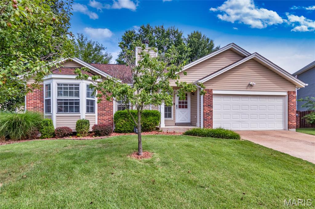 805 Weathervane Court Property Photo 1