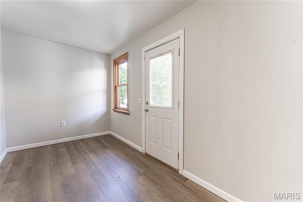 406 N Adams Street Property Photo 20