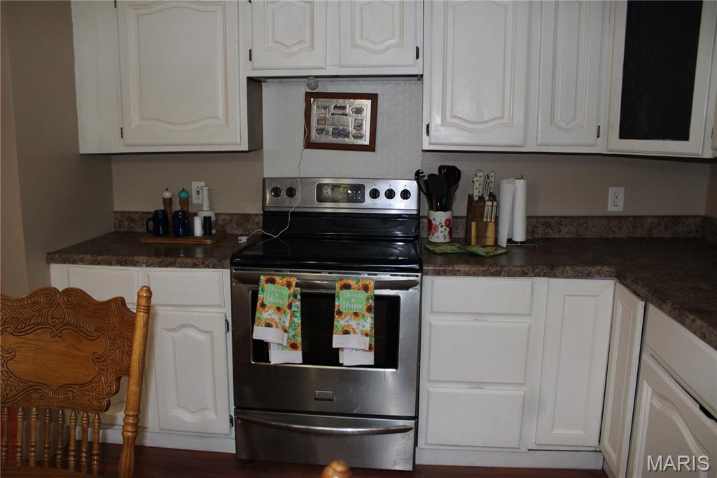 1022 E 4th Street Property Photo 9