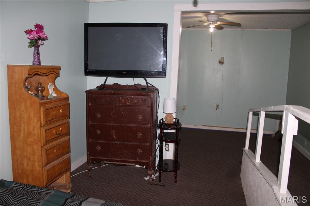 1022 E 4th Street Property Photo 12