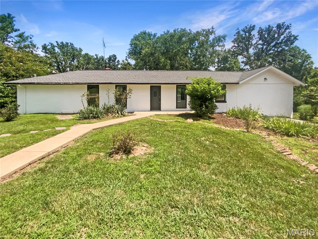 7546 Becker Road Property Photo 1