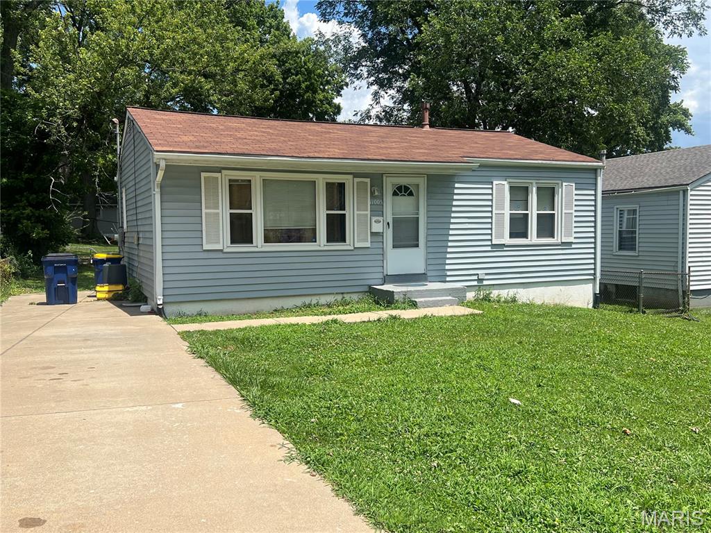 11005 Florence Avenue Property Photo 1