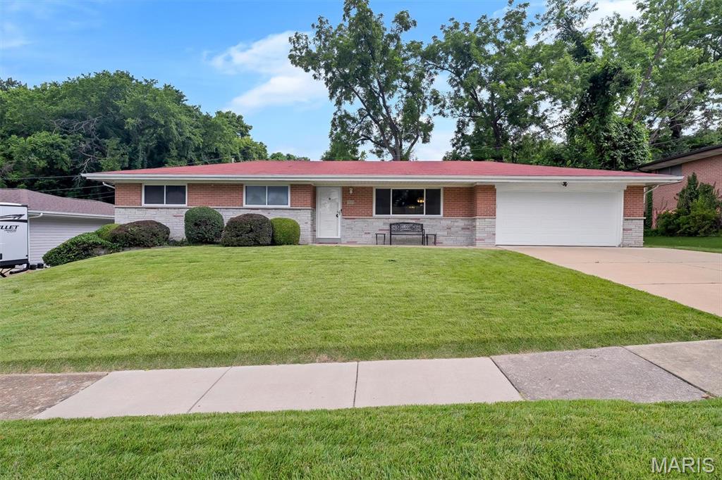 915 Deandell Avenue Property Photo 1
