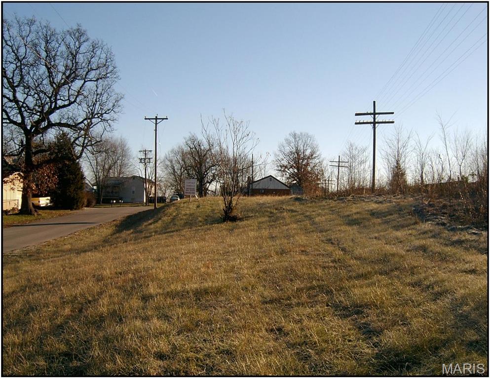 13000 Sq Ft E North First St Property Photo 1