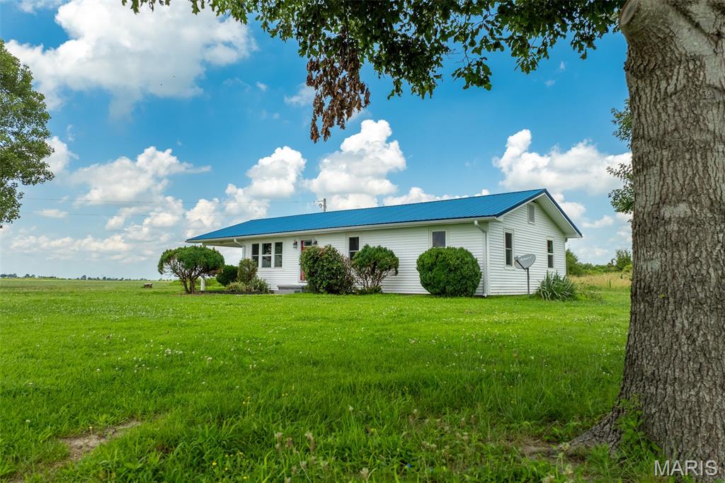 1892 County Highway 262 Property Photo 1