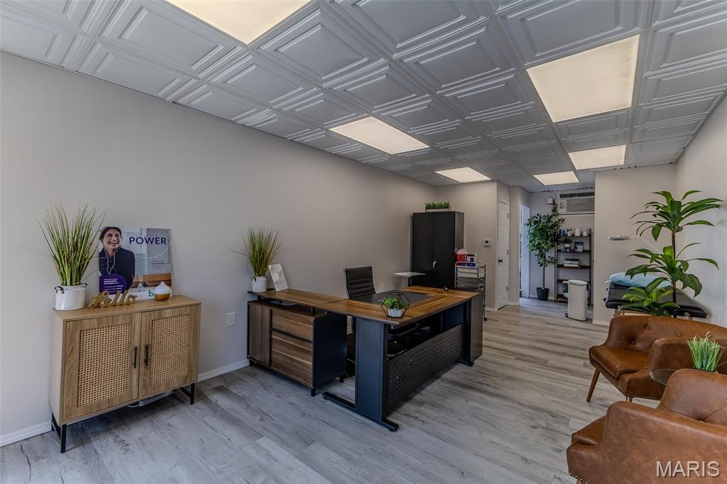 104 W Commercial Street Property Photo 42