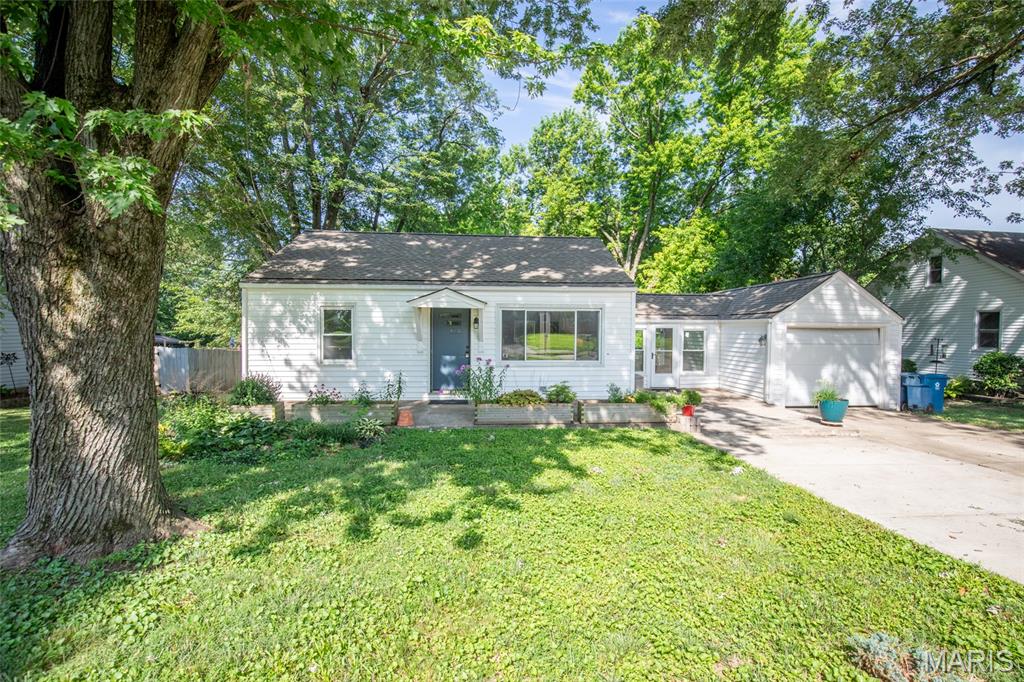 3027 Ridgeview Drive Property Photo 1