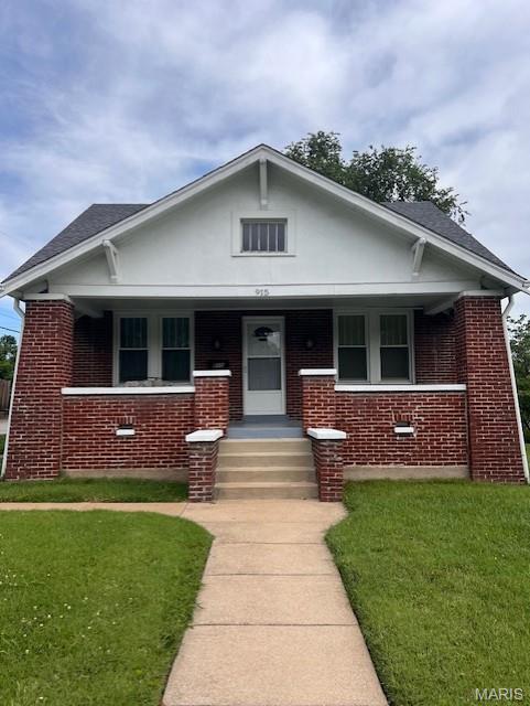 915 N Kingshighway Street Property Photo 1