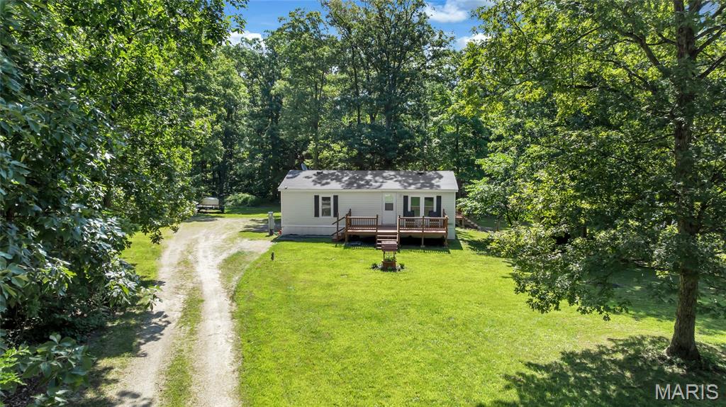 21136 Blackberry Ridge Property Photo 1