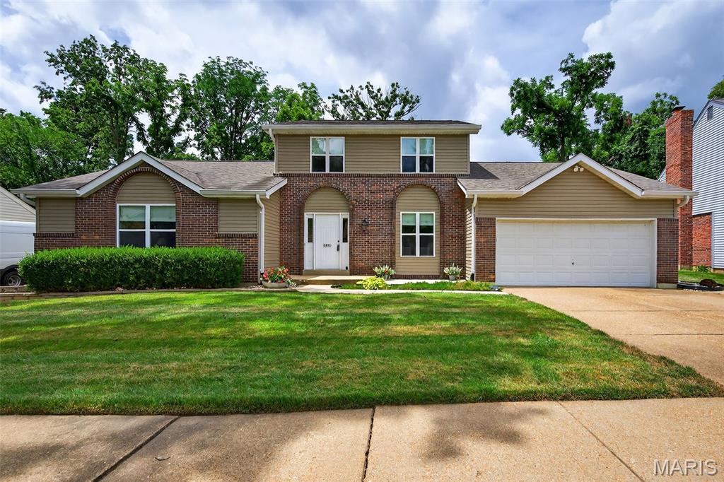 2011 Honey Ridge Court Property Photo 1