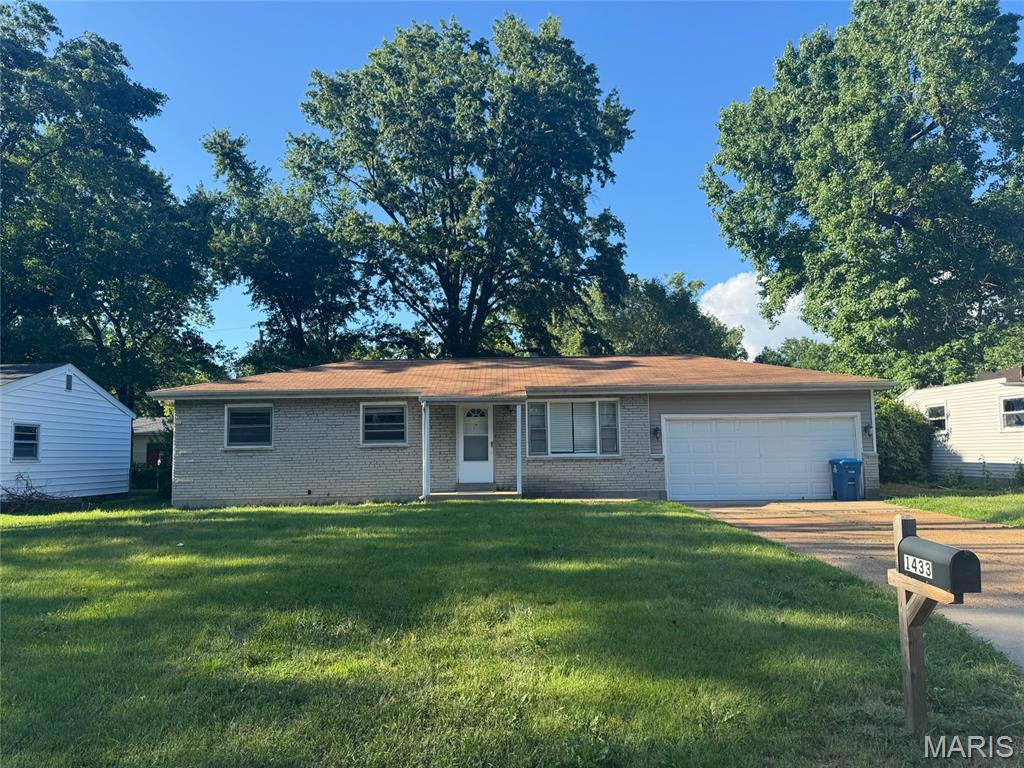 1433 Farmview Avenue Property Photo 1