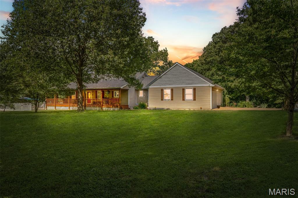 5090 Green Hills Road Property Photo 1