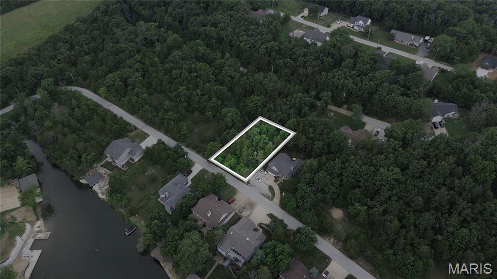 10153 Lake Ridge Drive Property Photo 6