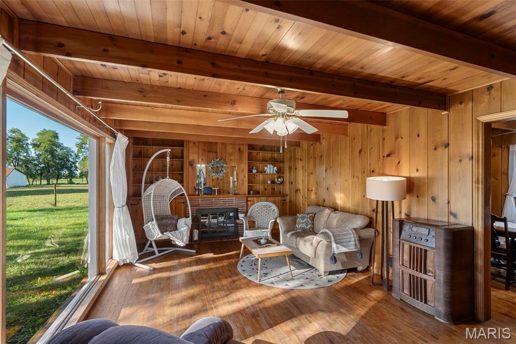 64234 Highway 6 Property Photo 7