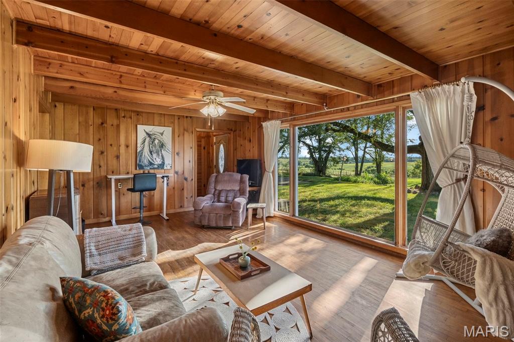 64234 Highway 6 Property Photo 11