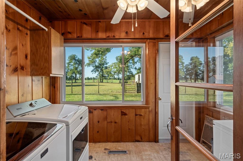 64234 Highway 6 Property Photo 16
