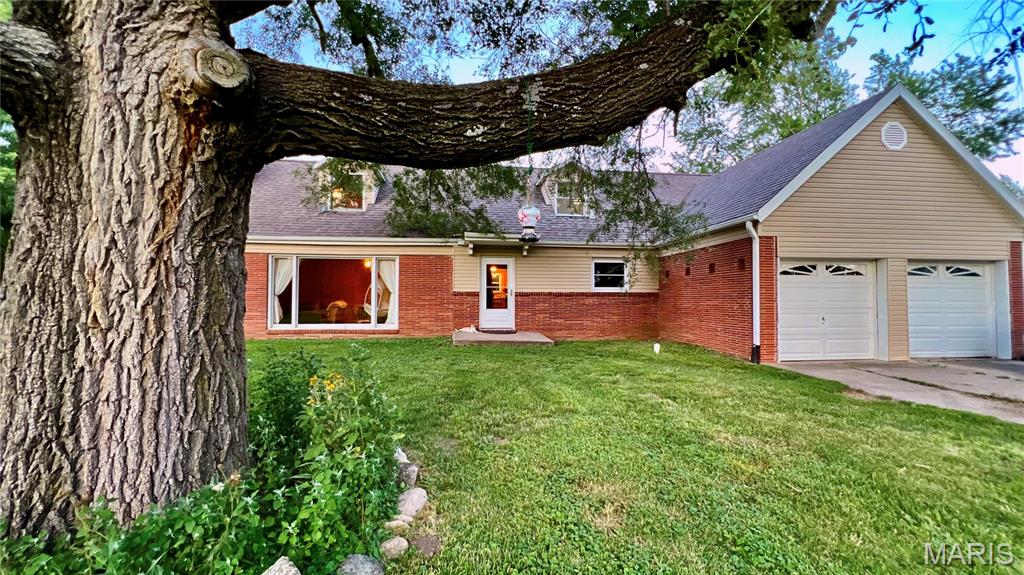 64234 Highway 6 Property Photo 32