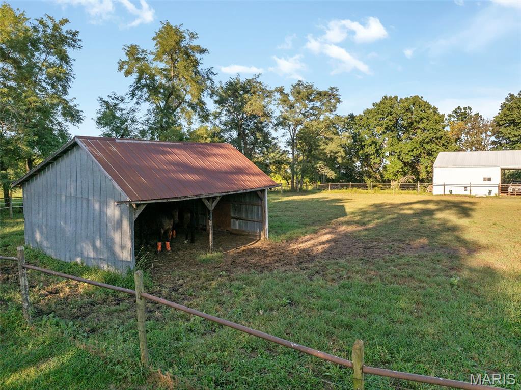 64234 Highway 6 Property Photo 41