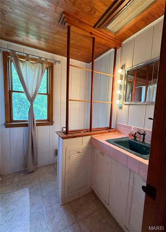 64234 Highway 6 Property Photo 53
