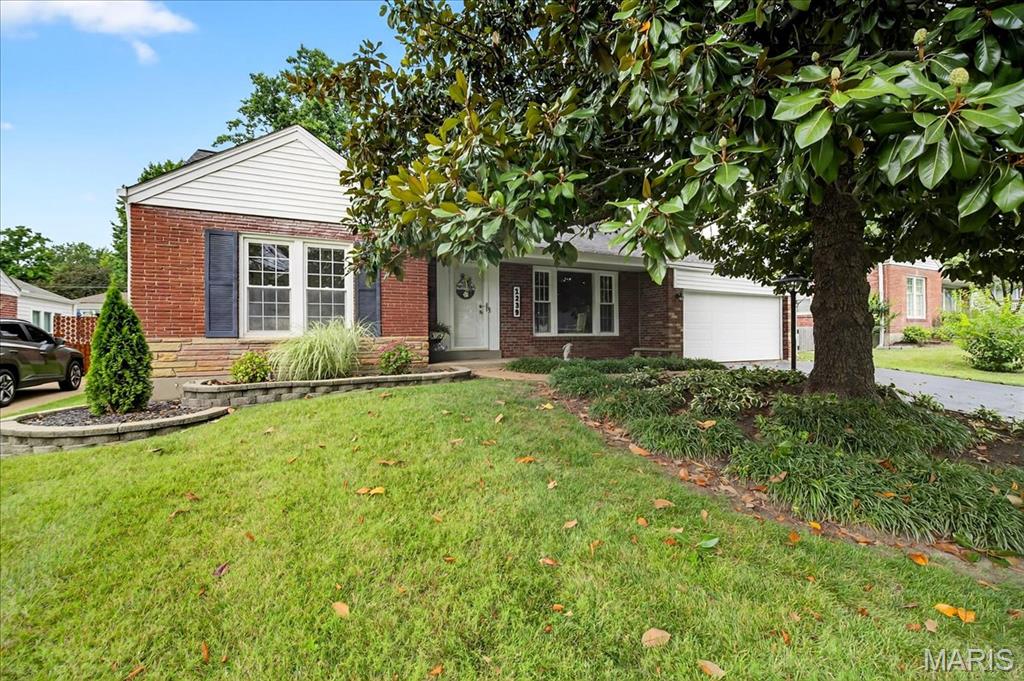 1239 Carol Ann Place Property Photo 1