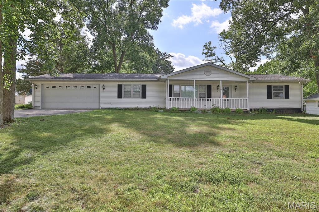 17 Hilltop Drive Property Photo 1