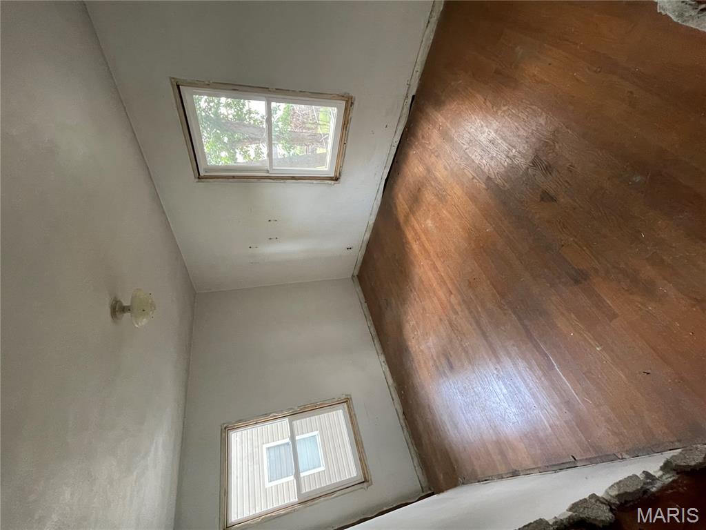 9812 Zykan Drive Property Photo 9