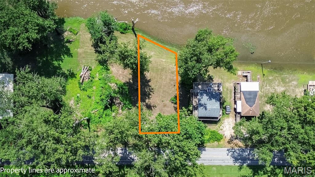 00 N. Mississippi River Road