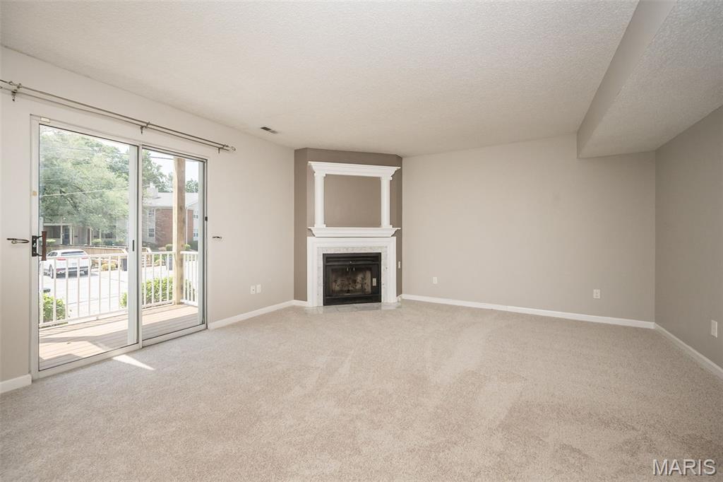 9135 Wrenwood Lane Property Photo 8