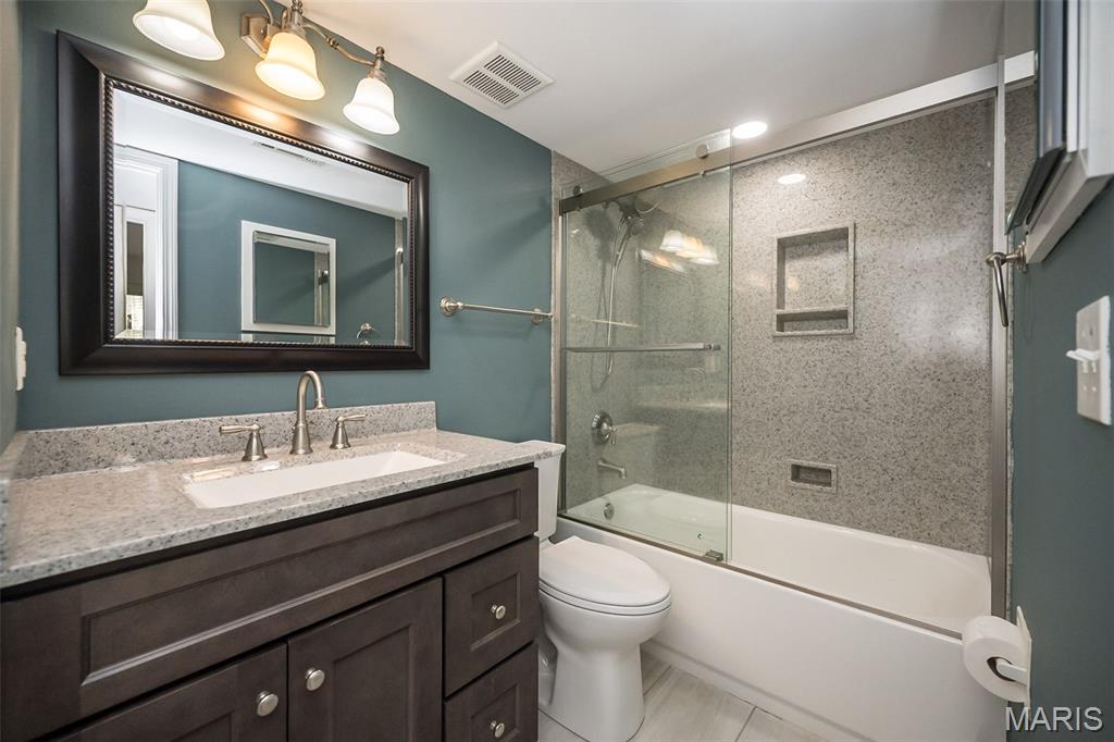 9135 Wrenwood Lane Property Photo 21