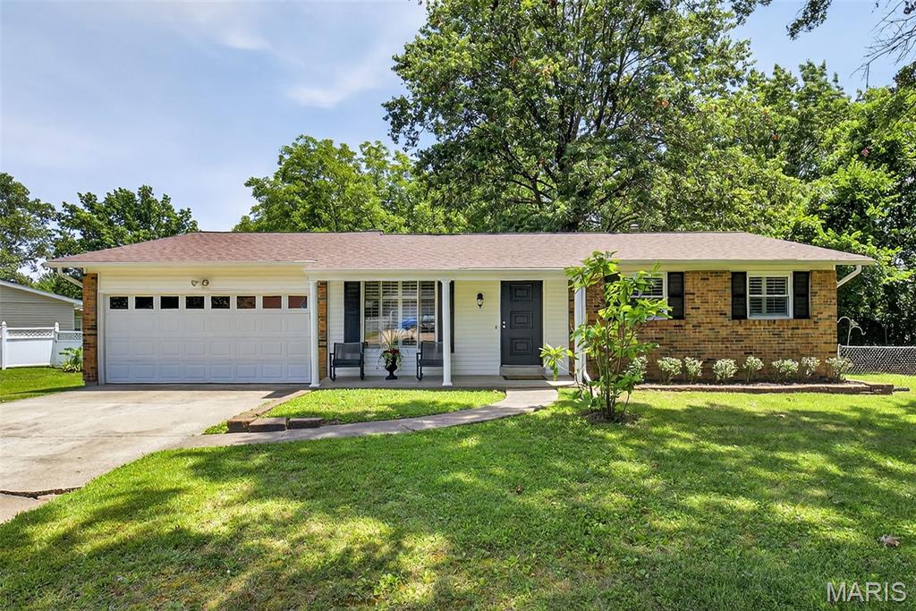 1002 Arlington Drive Property Photo 1