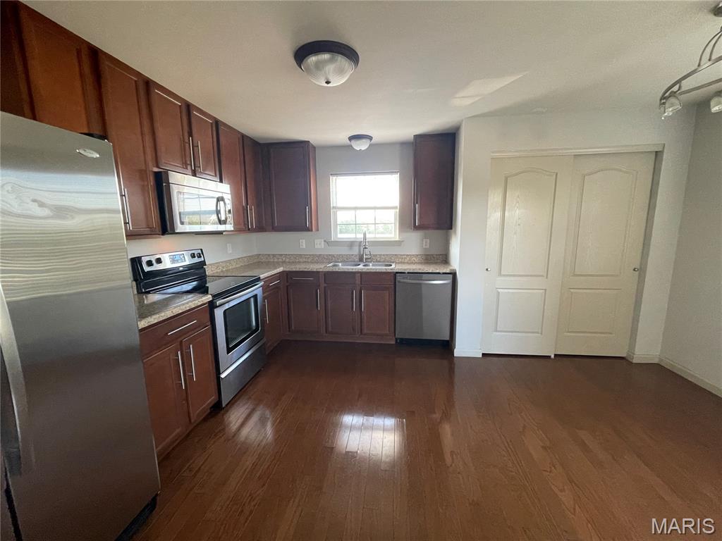 8122 Welsh Drive Property Photo 1