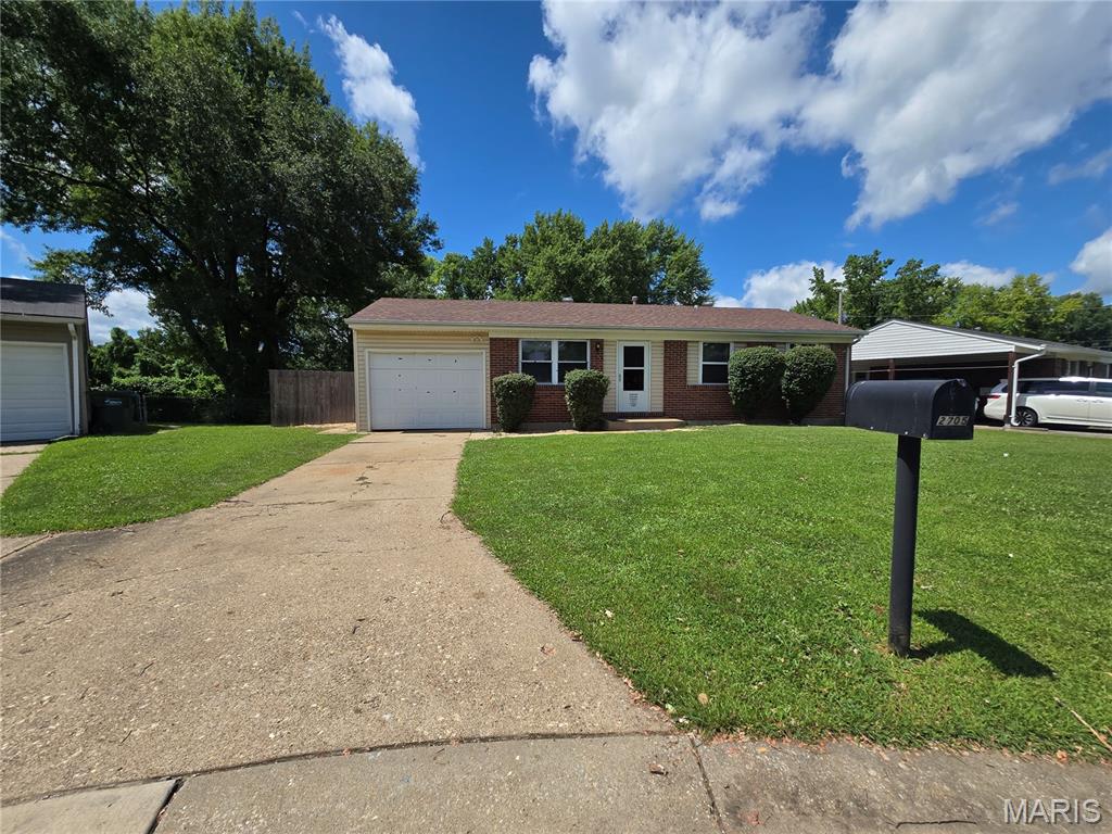 2705 Essex Street Property Photo 5