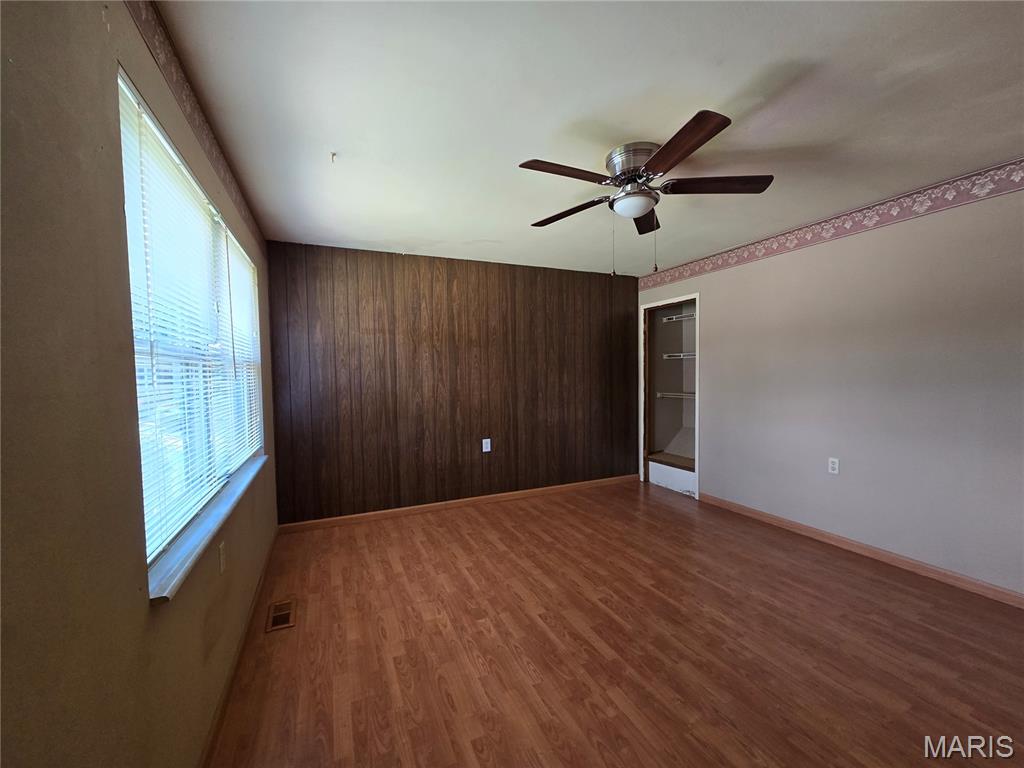 2705 Essex Street Property Photo 18