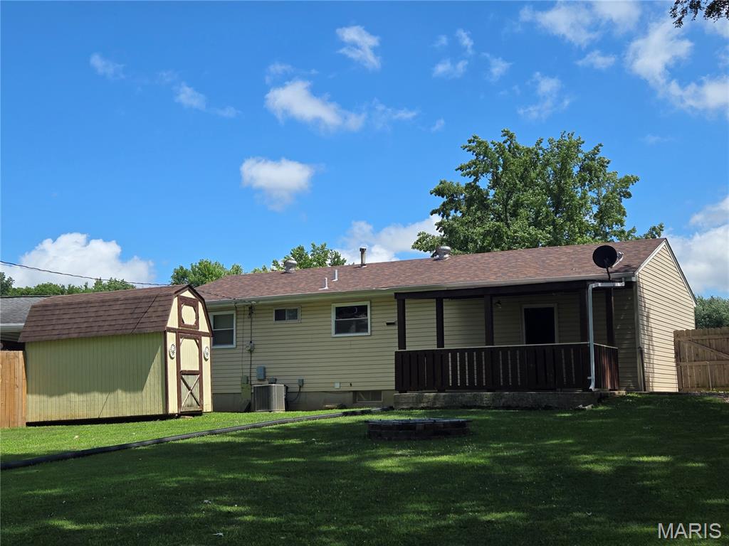 2705 Essex Street Property Photo 30