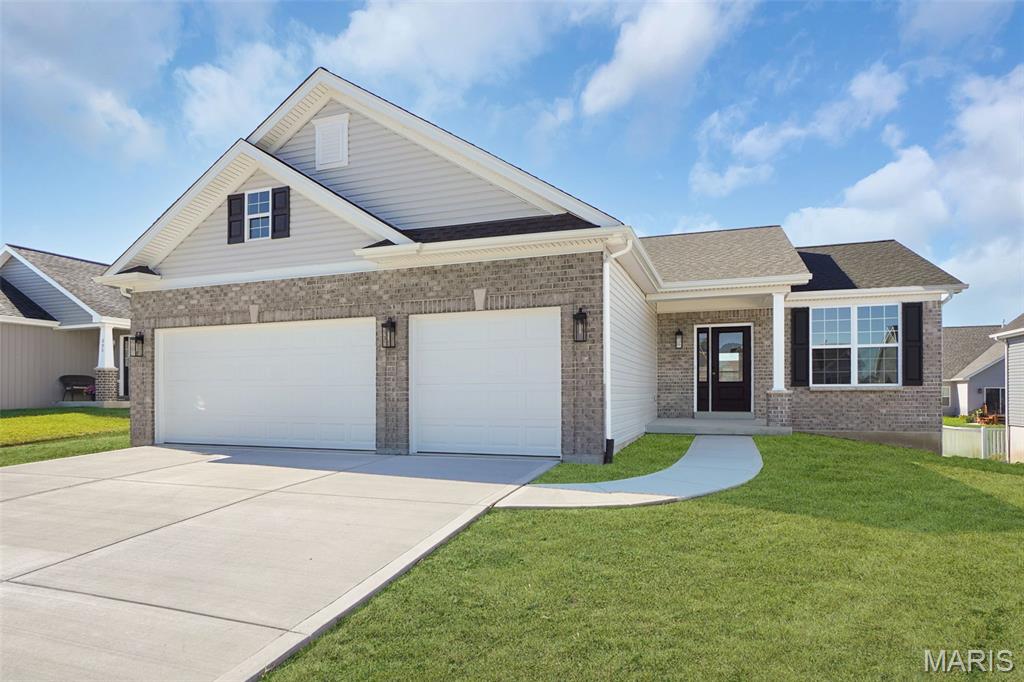 227 Wayfair Landing Property Photo 1