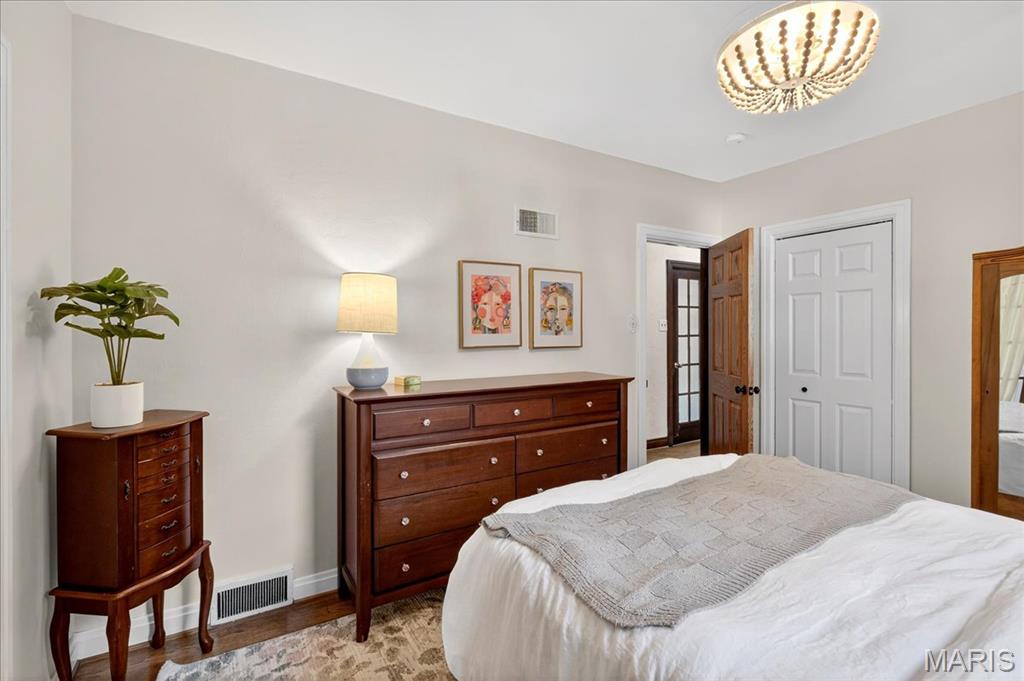 25 Saint Charles Place Property Photo 28