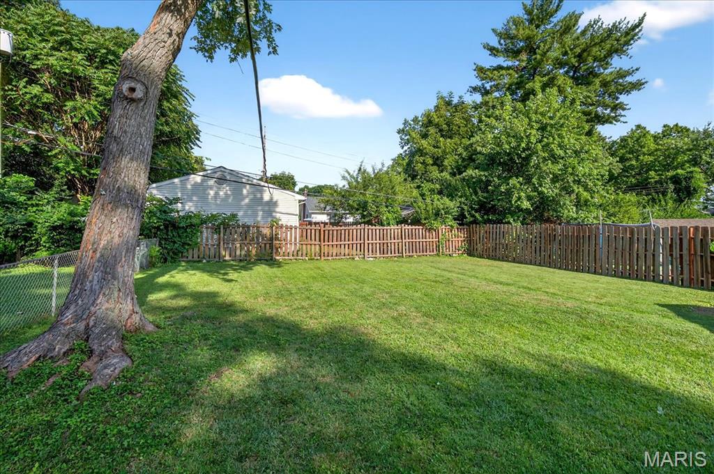 25 Saint Charles Place Property Photo 50