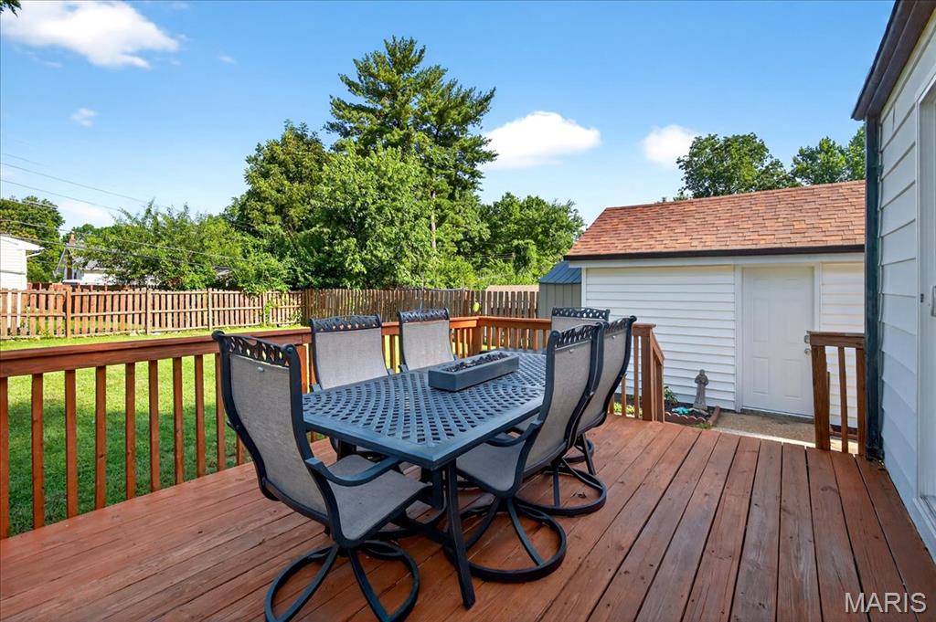 25 Saint Charles Place Property Photo 51