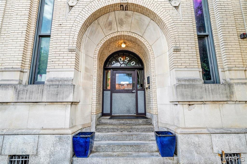 2020 Washington Avenue 307