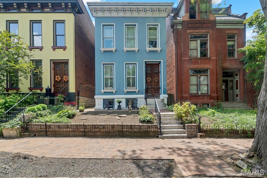 1826 Lasalle Street Property Photo 1