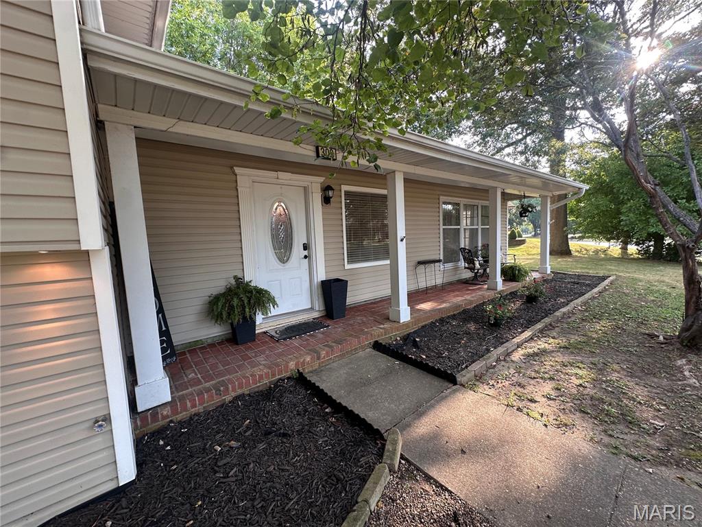 303 Kennedy Drive