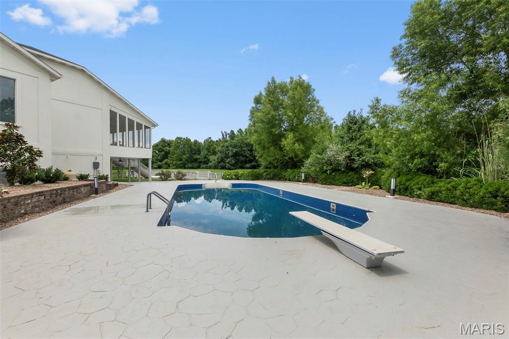 237 Kensington Lane Property Photo 10