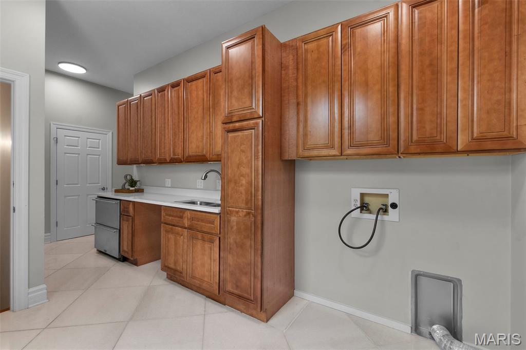 237 Kensington Lane Property Photo 57